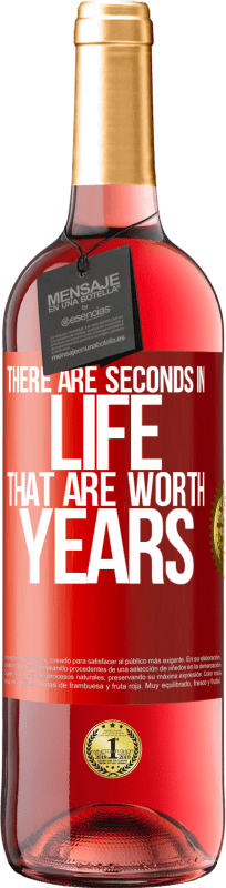 29,95 € 免费送货 | 桃红葡萄酒 ROSÉ版 生命中值得一秒的生命 红色标签. 可自定义的标签 青年酒 收成 2023 Tempranillo