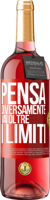 29,95 € Spedizione Gratuita | Vino rosato Edizione ROSÉ Pensa diversamente. Vai oltre i limiti Etichetta Rossa. Etichetta personalizzabile Vino giovane Raccogliere 2023 Tempranillo