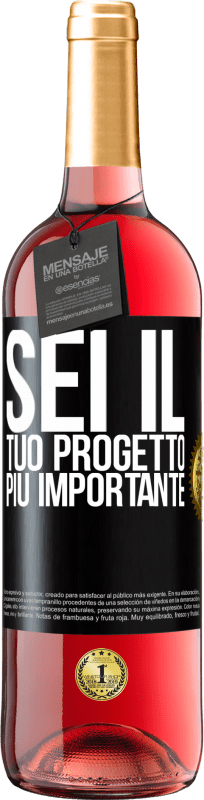 29,95 € Spedizione Gratuita | Vino rosato Edizione ROSÉ Sei il tuo progetto più importante Etichetta Nera. Etichetta personalizzabile Vino giovane Raccogliere 2024 Tempranillo