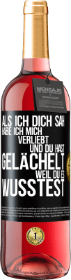 29,95 € Kostenloser Versand | Roséwein ROSÉ Ausgabe Als ich dich sah, habe ich mich verliebt und du hast gelächelt, weil du es wusstest Schwarzes Etikett. Anpassbares Etikett Junger Wein Ernte 2024 Tempranillo