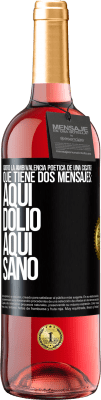 29,95 € Envío gratis | Vino Rosado Edición ROSÉ Adoro la ambivalencia poética de una cicatriz, que tiene dos mensajes: aquí dolió, aquí sanó Etiqueta Negra. Etiqueta personalizable Vino joven Cosecha 2024 Tempranillo