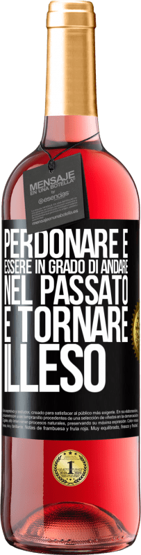 29,95 € Spedizione Gratuita | Vino rosato Edizione ROSÉ Perdonare è essere in grado di andare nel passato e tornare illeso Etichetta Nera. Etichetta personalizzabile Vino giovane Raccogliere 2023 Tempranillo