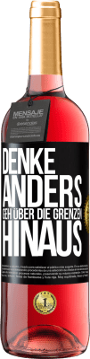 29,95 € Kostenloser Versand | Roséwein ROSÉ Ausgabe Denke anders. Geh über die Grenzen hinaus Schwarzes Etikett. Anpassbares Etikett Junger Wein Ernte 2024 Tempranillo