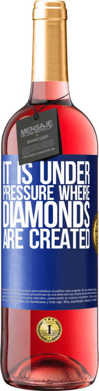 29,95 € Free Shipping | Rosé Wine ROSÉ Edition It is under pressure where diamonds are created Blue Label. Customizable label Young wine Harvest 2024 Tempranillo