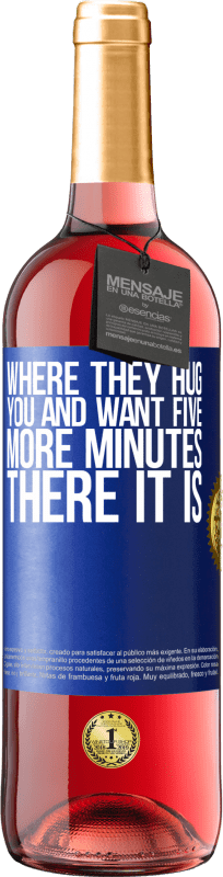 29,95 € Free Shipping | Rosé Wine ROSÉ Edition Where they hug you and want five more minutes, there it is Blue Label. Customizable label Young wine Harvest 2024 Tempranillo