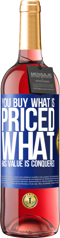 29,95 € Free Shipping | Rosé Wine ROSÉ Edition You buy what is priced. What has value is conquered Blue Label. Customizable label Young wine Harvest 2025 Tempranillo