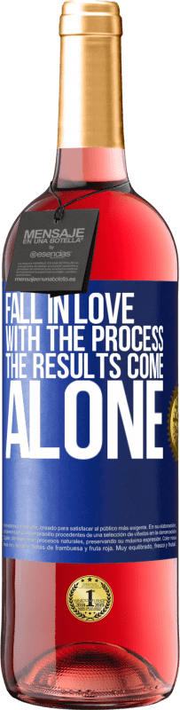 29,95 € Free Shipping | Rosé Wine ROSÉ Edition Fall in love with the process, the results come alone Blue Label. Customizable label Young wine Harvest 2024 Tempranillo