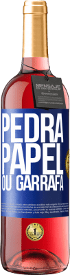 29,95 € Envio grátis | Vinho rosé Edição ROSÉ Pedra, papel ou garrafa Etiqueta Azul. Etiqueta personalizável Vinho jovem Colheita 2023 Tempranillo