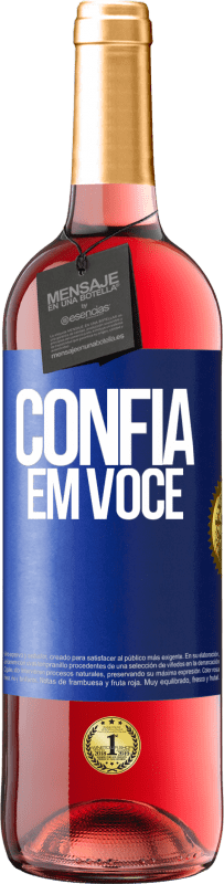 29,95 € Envio grátis | Vinho rosé Edição ROSÉ Confia em você Etiqueta Azul. Etiqueta personalizável Vinho jovem Colheita 2025 Tempranillo
