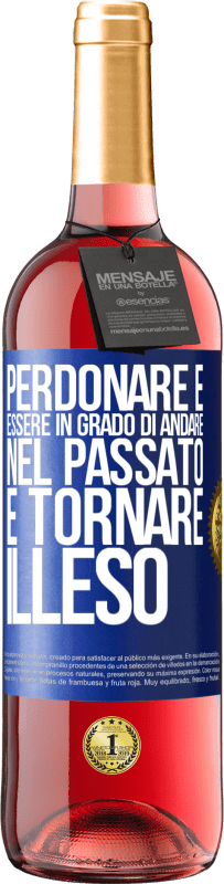 29,95 € Spedizione Gratuita | Vino rosato Edizione ROSÉ Perdonare è essere in grado di andare nel passato e tornare illeso Etichetta Blu. Etichetta personalizzabile Vino giovane Raccogliere 2023 Tempranillo