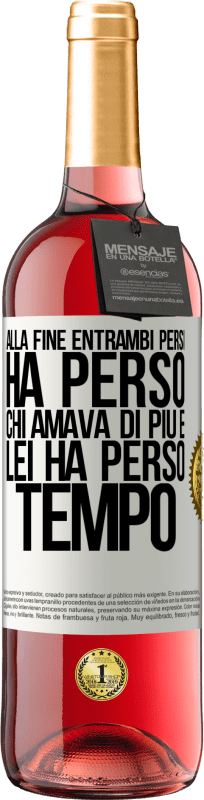 29,95 € Spedizione Gratuita | Vino rosato Edizione ROSÉ Alla fine, entrambi persi. Ha perso chi amava di più e lei ha perso tempo Etichetta Bianca. Etichetta personalizzabile Vino giovane Raccogliere 2024 Tempranillo