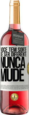 Amor e Românticos