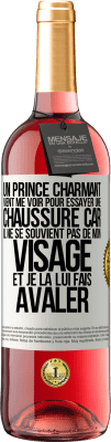 29,95 € Envoi gratuit | Vin rosé Édition ROSÉ Un prince charmant vient me voir pour essayer une chaussure car il ne se souvient pas de mon visage et je la lui fais avaler Étiquette Blanche. Étiquette personnalisable Vin jeune Récolte 2025 Tempranillo