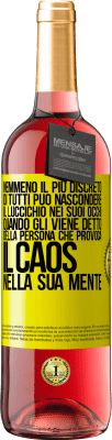 29,95 € Spedizione Gratuita | Vino rosato Edizione ROSÉ Nemmeno il più discreto di tutti può nascondere il luccichio nei suoi occhi quando gli viene detto della persona che provoca Etichetta Gialla. Etichetta personalizzabile Vino giovane Raccogliere 2024 Tempranillo