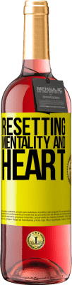 29,95 € Free Shipping | Rosé Wine ROSÉ Edition Resetting mentality and heart Yellow Label. Customizable label Young wine Harvest 2023 Tempranillo