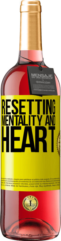 29,95 € 送料無料 | ロゼワイン ROSÉエディション 心と心のリセット 黄色のラベル. カスタマイズ可能なラベル 若いワイン 収穫 2024 Tempranillo