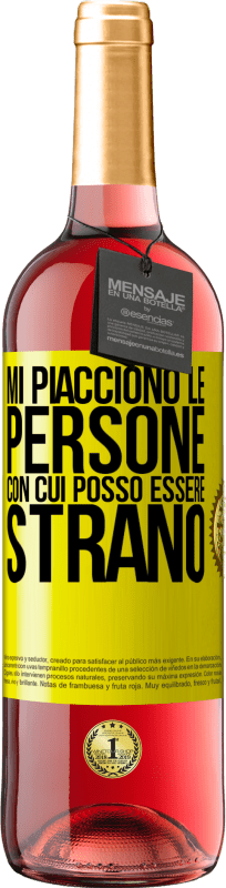 29,95 € Spedizione Gratuita | Vino rosato Edizione ROSÉ Mi piacciono le persone con cui posso essere strano Etichetta Gialla. Etichetta personalizzabile Vino giovane Raccogliere 2024 Tempranillo