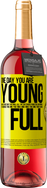 29,95 € Free Shipping | Rosé Wine ROSÉ Edition One day you are young and the next day, you smell all the softeners from the supermarket to choose the one you take and take Yellow Label. Customizable label Young wine Harvest 2024 Tempranillo