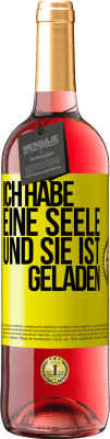 29,95 € Kostenloser Versand | Roséwein ROSÉ Ausgabe Ich habe eine Seele und sie ist geladen Gelbes Etikett. Anpassbares Etikett Junger Wein Ernte 2023 Tempranillo