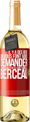 29,95 € Envoi gratuit | Vin blanc Édition WHITE Il y a des gens qui vous font vous demander de quelle hauteur ils sont tombés du berceau Étiquette Rouge. Étiquette personnalisable Vin jeune Récolte 2024 Verdejo