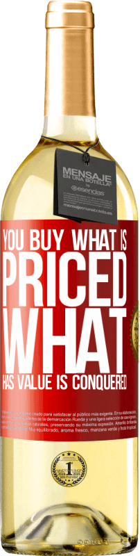 29,95 € Бесплатная доставка | Белое вино Издание WHITE Вы покупаете то, что оценено. Что имеет значение побеждено Красная метка. Настраиваемая этикетка Молодое вино Урожай 2023 Verdejo