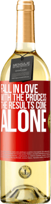 29,95 € Free Shipping | White Wine WHITE Edition Fall in love with the process, the results come alone Red Label. Customizable label Young wine Harvest 2025 Verdejo