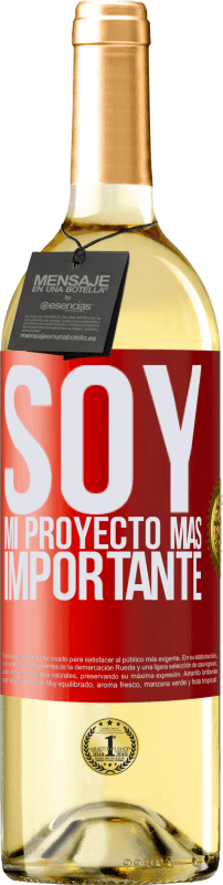 29,95 € Envío gratis | Vino Blanco Edición WHITE Soy mi proyecto más importante Etiqueta Roja. Etiqueta personalizable Vino joven Cosecha 2023 Verdejo