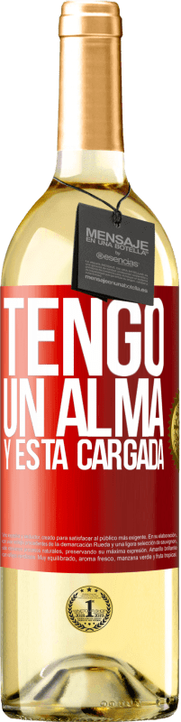 29,95 € Envío gratis | Vino Blanco Edición WHITE Tengo un alma y está cargada Etiqueta Roja. Etiqueta personalizable Vino joven Cosecha 2023 Verdejo