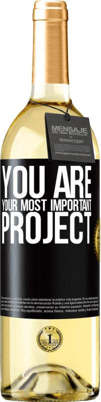 29,95 € 免费送货 | 白葡萄酒 WHITE版 你是你最重要的项目 黑标. 可自定义的标签 青年酒 收成 2023 Verdejo