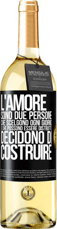 29,95 € Spedizione Gratuita | Vino bianco Edizione WHITE L'amore sono due persone che scelgono ogni giorno e che possono essere distrutte, decidono di costruire Etichetta Nera. Etichetta personalizzabile Vino giovane Raccogliere 2024 Verdejo