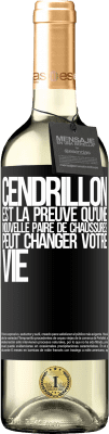 29,95 € Envoi gratuit | Vin blanc Édition WHITE Cendrillon est la preuve qu'une nouvelle paire de chaussures peut changer votre vie Étiquette Noire. Étiquette personnalisable Vin jeune Récolte 2025 Verdejo