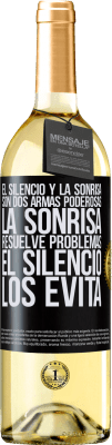 29,95 € Envío gratis | Vino Blanco Edición WHITE El silencio y la sonrisa son dos armas poderosas. La sonrisa resuelve problemas, el silencio los evita Etiqueta Negra. Etiqueta personalizable Vino joven Cosecha 2023 Verdejo