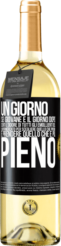 29,95 € Spedizione Gratuita | Vino bianco Edizione WHITE Un giorno sei giovane e il giorno dopo, senti l'odore di tutti gli emollienti del supermercato per scegliere quello che Etichetta Nera. Etichetta personalizzabile Vino giovane Raccogliere 2024 Verdejo