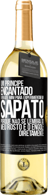 29,95 € Envio grátis | Vinho branco Edição WHITE Um príncipe encantado vem até mim para experimentar um sapato porque não se lembra do meu rosto e o engole diretamente Etiqueta Preta. Etiqueta personalizável Vinho jovem Colheita 2023 Verdejo