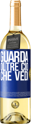 29,95 € Spedizione Gratuita | Vino bianco Edizione WHITE Guarda oltre ciò che vedi Etichetta Blu. Etichetta personalizzabile Vino giovane Raccogliere 2023 Verdejo