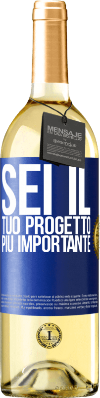 29,95 € Spedizione Gratuita | Vino bianco Edizione WHITE Sei il tuo progetto più importante Etichetta Blu. Etichetta personalizzabile Vino giovane Raccogliere 2023 Verdejo
