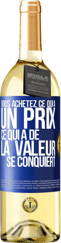 29,95 € Envoi gratuit | Vin blanc Édition WHITE Vous achetez ce qui a un prix. Ce qui a de la valeur se conquiert Étiquette Bleue. Étiquette personnalisable Vin jeune Récolte 2025 Verdejo