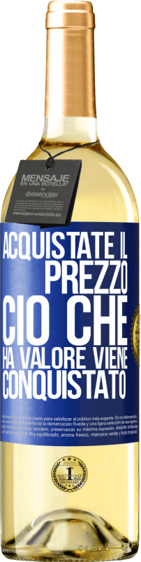 29,95 € Spedizione Gratuita | Vino bianco Edizione WHITE Acquistate il prezzo. Ciò che ha valore viene conquistato Etichetta Blu. Etichetta personalizzabile Vino giovane Raccogliere 2024 Verdejo