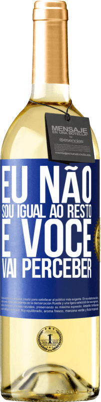 29,95 € Envio grátis | Vinho branco Edição WHITE Eu não sou igual ao resto, e você vai perceber Etiqueta Azul. Etiqueta personalizável Vinho jovem Colheita 2024 Verdejo