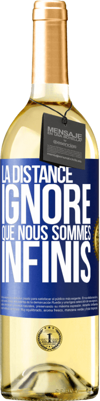 29,95 € Envoi gratuit | Vin blanc Édition WHITE La distance ignore que nous sommes infinis Étiquette Bleue. Étiquette personnalisable Vin jeune Récolte 2024 Verdejo