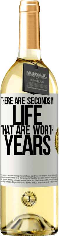 29,95 € Free Shipping | White Wine WHITE Edition There are seconds in life that are worth years White Label. Customizable label Young wine Harvest 2024 Verdejo