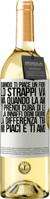 29,95 € Spedizione Gratuita | Vino bianco Edizione WHITE Quando ti piace un fiore, lo strappi via. Ma quando la ami, ti prendi cura di lei e la innaffi ogni giorno Etichetta Bianca. Etichetta personalizzabile Vino giovane Raccogliere 2024 Verdejo