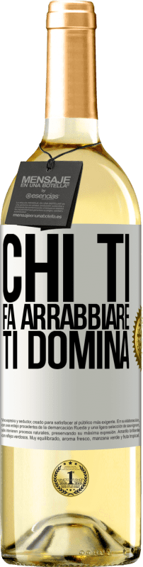 29,95 € Spedizione Gratuita | Vino bianco Edizione WHITE Chi ti fa arrabbiare ti domina Etichetta Bianca. Etichetta personalizzabile Vino giovane Raccogliere 2024 Verdejo