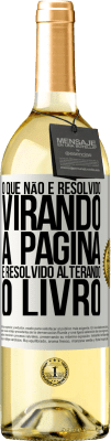 29,95 € Envio grátis | Vinho branco Edição WHITE O que não é resolvido virando a página, é resolvido alterando o livro Etiqueta Branca. Etiqueta personalizável Vinho jovem Colheita 2025 Verdejo