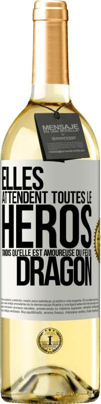 29,95 € Envoi gratuit | Vin blanc Édition WHITE Elles attendent toutes le héros tandis qu'elle est amoureuse du feu du dragon Étiquette Blanche. Étiquette personnalisable Vin jeune Récolte 2024 Verdejo