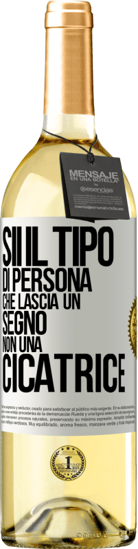 29,95 € Spedizione Gratuita | Vino bianco Edizione WHITE Sii il tipo di persona che lascia un segno, non una cicatrice Etichetta Bianca. Etichetta personalizzabile Vino giovane Raccogliere 2023 Verdejo