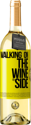29,95 € Spedizione Gratuita | Vino bianco Edizione WHITE Walking on the Wine Side® Etichetta Gialla. Etichetta personalizzabile Vino giovane Raccogliere 2023 Verdejo