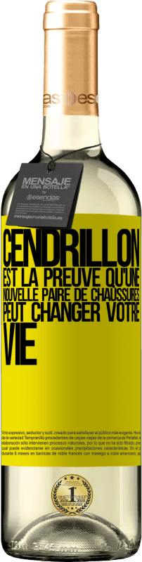 29,95 € Envoi gratuit | Vin blanc Édition WHITE Cendrillon est la preuve qu'une nouvelle paire de chaussures peut changer votre vie Étiquette Jaune. Étiquette personnalisable Vin jeune Récolte 2024 Verdejo