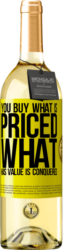 29,95 € Free Shipping | White Wine WHITE Edition You buy what is priced. What has value is conquered Yellow Label. Customizable label Young wine Harvest 2025 Verdejo