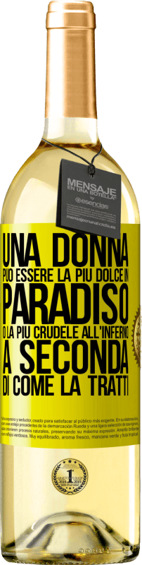 29,95 € Spedizione Gratuita | Vino bianco Edizione WHITE Una donna può essere la più dolce in paradiso o la più crudele all'inferno, a seconda di come la tratti Etichetta Gialla. Etichetta personalizzabile Vino giovane Raccogliere 2024 Verdejo